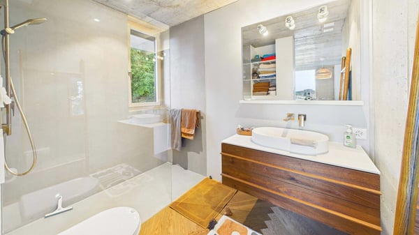 Zeitlose Eleganz über den Dächern von Regensdorf 12