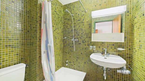 Charmante Ferienwohnung mit Balkon und Morgensonne in Leukerbad 6