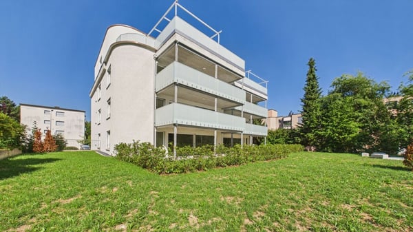 Wohnen mit Weitblick an attraktiver Lage in Dietikon 1