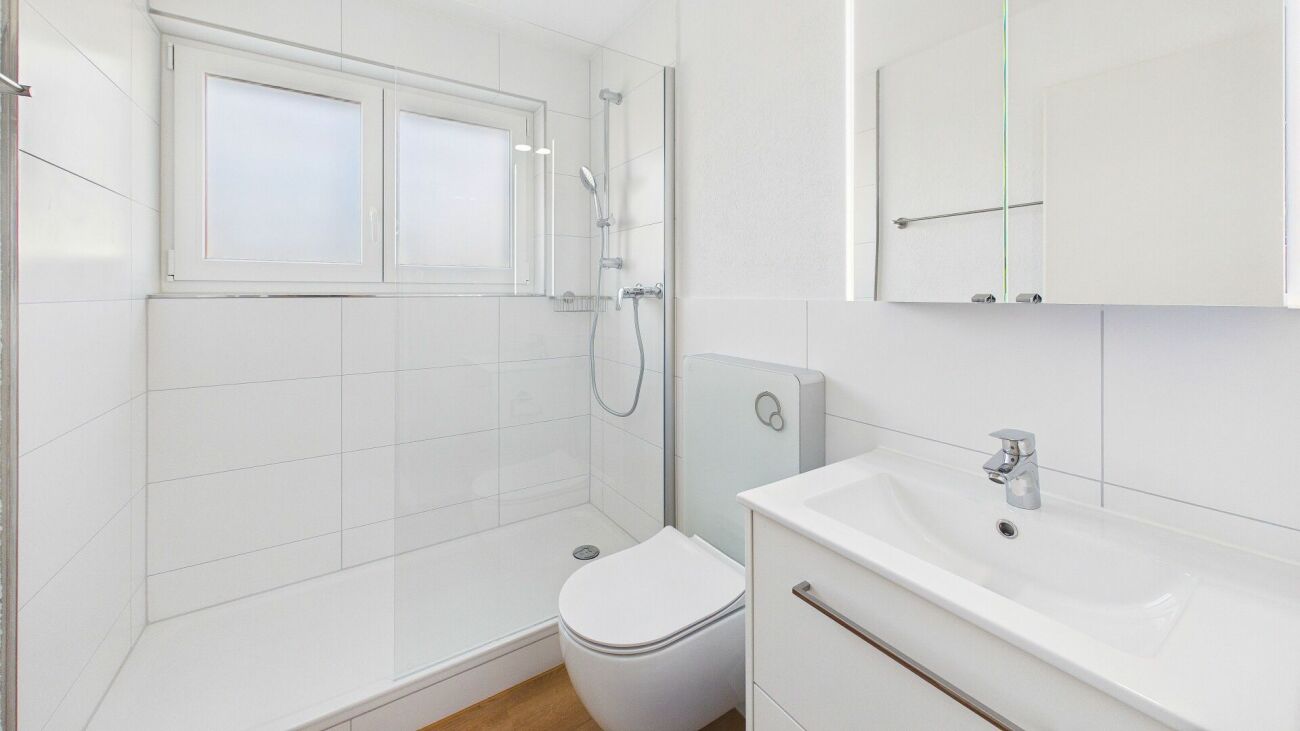 Stilvoll renovierte 4.5-Zimmer-Wohnung in bevorzugter Lage von Würenlos