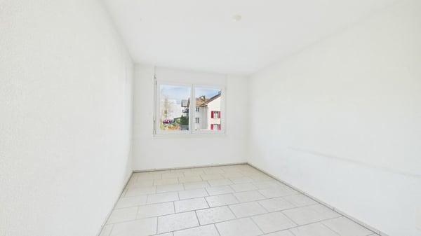 Helle 4.5-Zimmer-Wohnung mit beeindruckendem Berg- und Naturblick 9