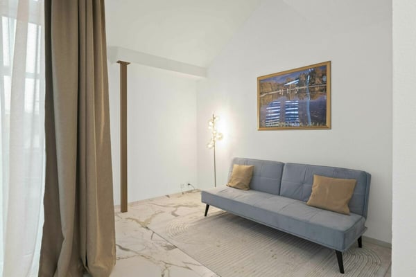 Renovierte Maisonette-Wohnung im Baurecht - Zentral gelegen mit Aussicht und Cheminée 7