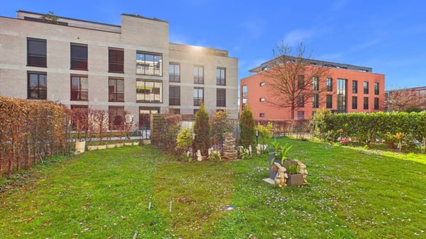 Attraktive 3.5-Zimmer-Gartenwohnung im beliebten Näniker-Quartier 12
