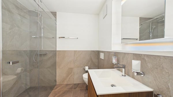Grosszügige Duplex-Gartenwohnung mit viel Raum für eigene Ideen 9