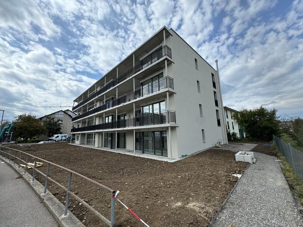 Luxuriöse Neubauwohnungen 3.5 bis 4.5 Zimmer mit Balkon oder Sitzplatz und Top-Ausstattung