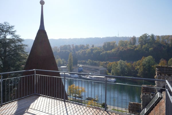 Exklusive 1.5 Zimmer-Maisonette-Dachwohnung in historischen Stadtvilla 3