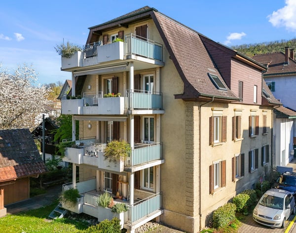 Modernes Zuhause in charmantem Altbau an zentraler Lage 1