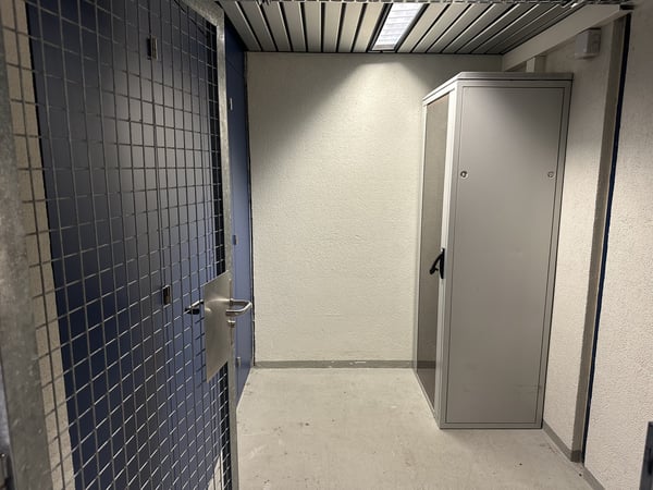 Büro oder Lager? Flexible Lösungen mit Potential in Bassersdorf 8