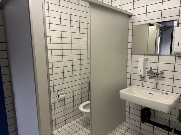 Büro oder Lager? Flexible Lösungen mit Potential in Bassersdorf 9