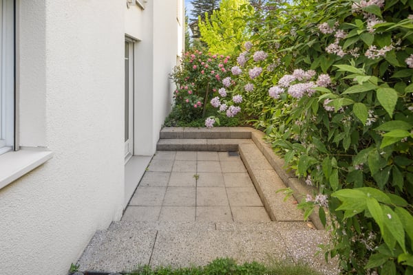Charmante, zentrumsnahne 3.5-Zimmer-Gartenwohnung in Uster 7