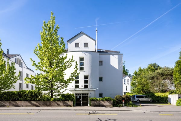 Charmante, zentrumsnahne 3.5-Zimmer-Gartenwohnung in Uster 10