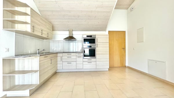 Moderne 1.5-Zimmer-Büroräume in Safenwil 6