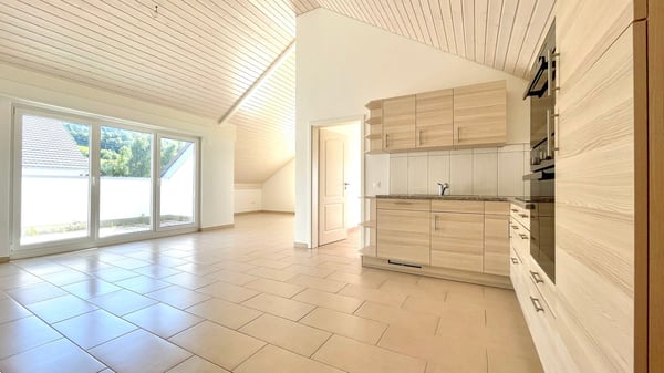 Moderne 1.5-Zimmer-Büroräume in Safenwil 3