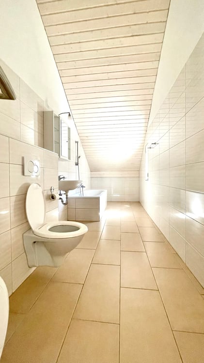 Moderne 1.5-Zimmer-Büroräume in Safenwil 5