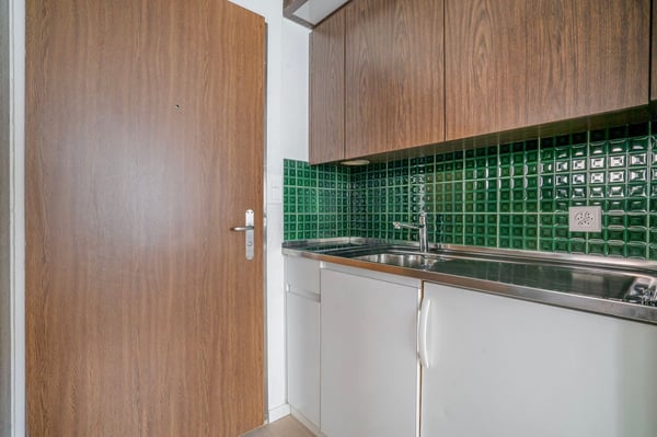 Gemütliches Studio (1.5 ZW) Unterstrass, 10 mit Tram von HB, by Blueground 4