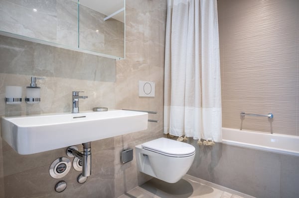 Voll rennovierte 1.0 Zim.,Keller,W/T, im Herz von Wiedikon, höhe Qualität 13