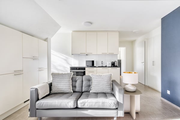 Schickes Unterstraße 1.5 Zim.+Lag., 2 Min. zum Markt 2