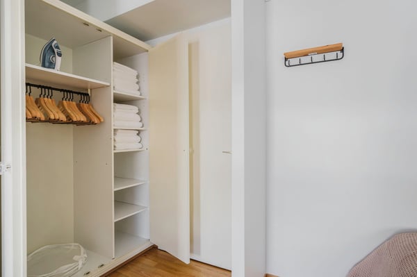 Cool Seefeld an top Lage! 2 Min. von Opera und See, by Blueground 11