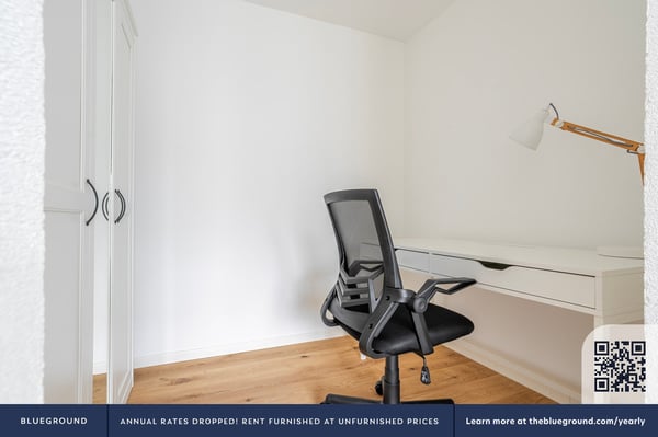 Stylish Furnished Apartment in Zürich with City Views 12