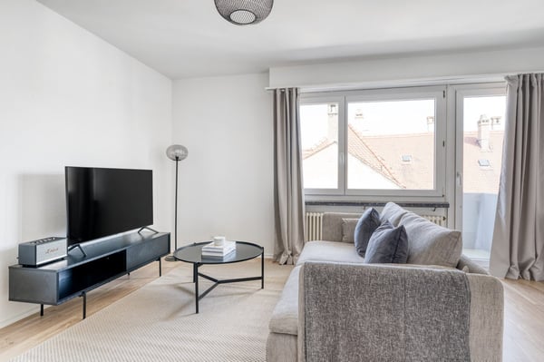 Luxus Iselin 2 Zim.+Lager, 2 Min. zum Markt, über Blueground 3