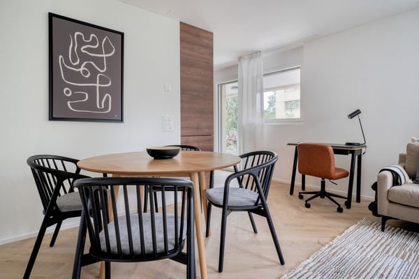 Schöne Wiedikon 2.5ZW mit Keller und W/T, nah am Markt, über Blueground 8