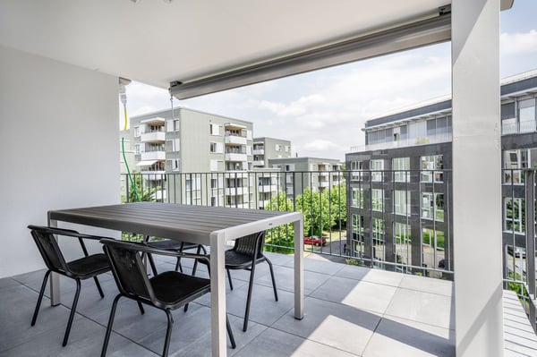 Geräumig Kloten 1.0 ZW. mit Keller & W/T, Nah zum Markt, by Blueground 11