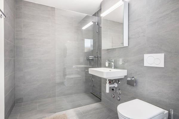 Geräumig Kloten 1.0 ZW. mit Keller & W/T, Nah zum Markt, by Blueground 16