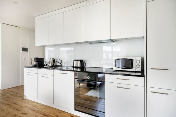 Geräumig Kloten 1.0 ZW. mit Keller & W/T, Nah zum Markt, by Blueground 7