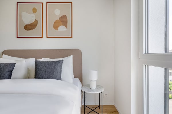 Geräumig Kloten 1.0 ZW. mit Keller & W/T, Nah zum Markt, by Blueground 13