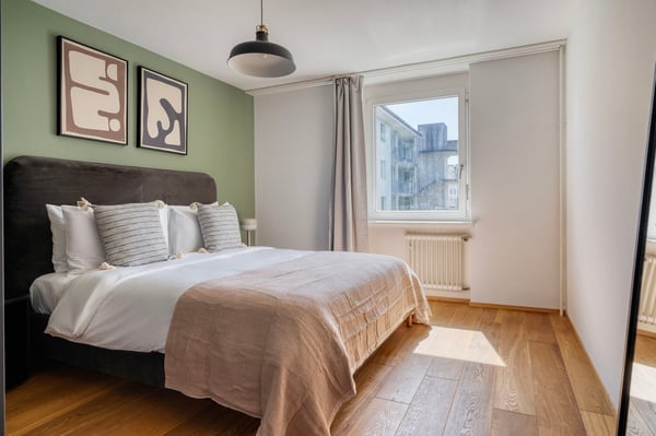 Tolle Affoltern a.A, 2.5 ZW, mit Keller, nah Markt, über Blueground 11