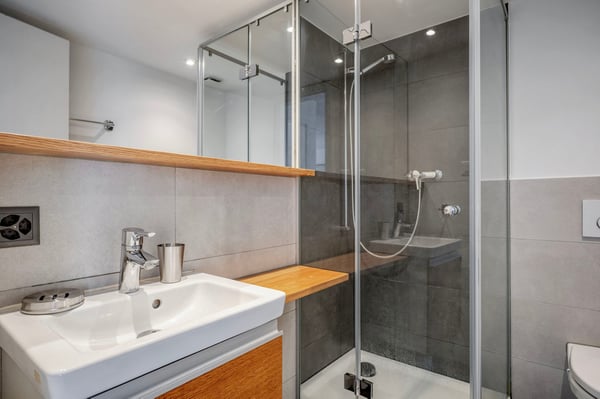 Tolle Affoltern a.A, 2.5 ZW, mit Keller, nah Markt, über Blueground 14