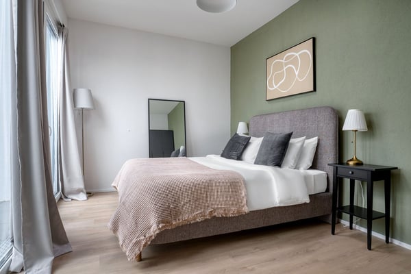 Elegante Bachletten 1 Zim. mit Keller, nah zu Lokaler Markt 11