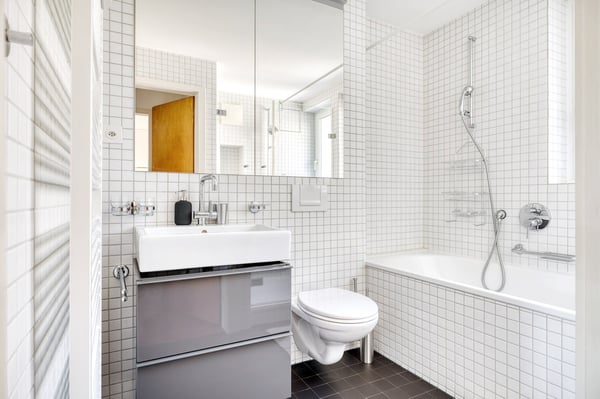 Charmante Vorstädte 1 Zim. + Lager, 10Min zum Markt, über Blueground 12