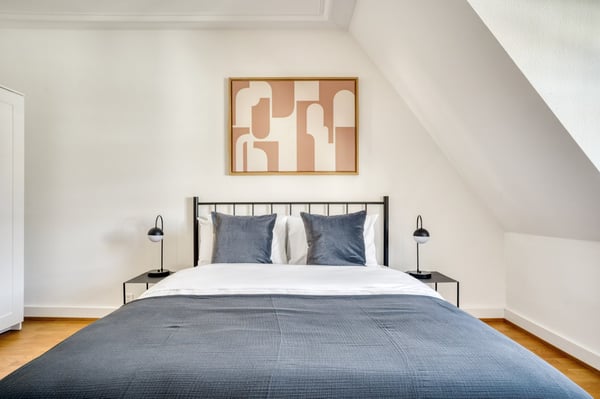 Charmante Breite 1Zim. mit W/T + Lager, nah Basel SBB, über Blueground 15