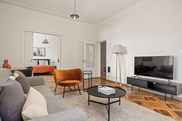 Schike Weinegg 1.5 Zim.+W/T ,2 Min. zum Markt, über Blueground 3