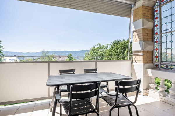 Schike Weinegg 1.5 Zim.+W/T ,2 Min. zum Markt, über Blueground 4