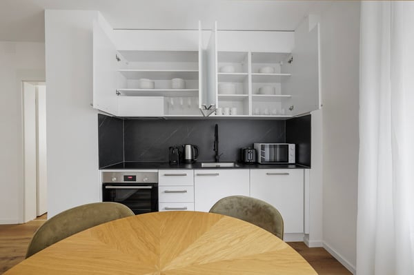 Schöne Oerlikon, 1.0 ZW, 1 Min. z. Markt, by Blueground 8