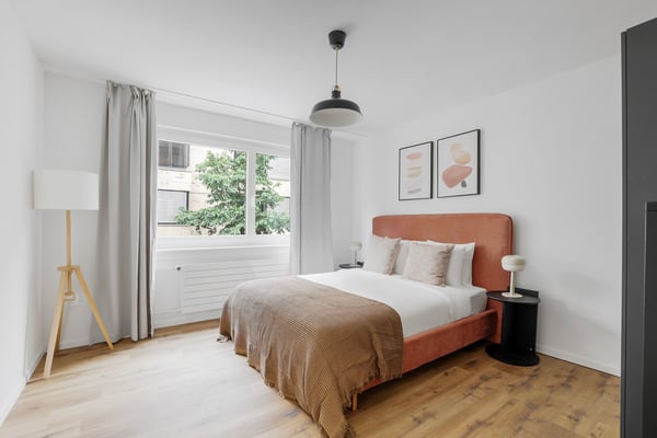 Schöne Oerlikon, 1.0 ZW, 1 Min. z. Markt, by Blueground 15