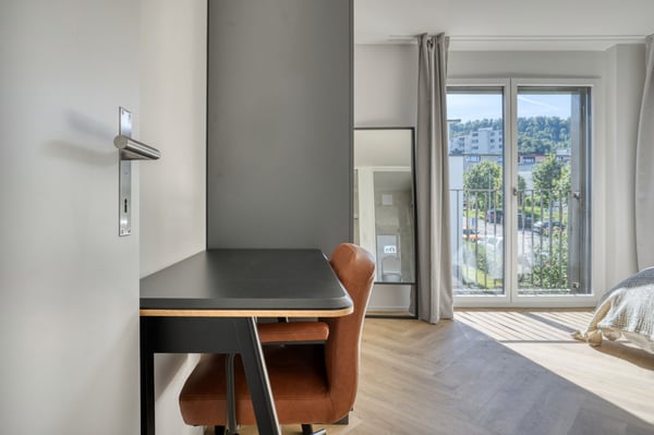 Luxus Wiedikon 1.5ZW mit Keller und W/T, nah z. SBahn, über Blueground 12