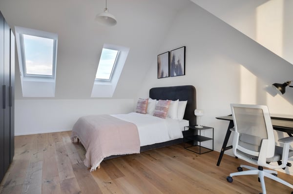 Sonnige Kloten 1.5 ZW mit Keller und W/T. Nah zum Markt, by Blueground 8