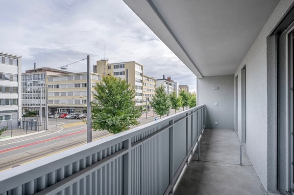 Luxus Altstetten, 1.5ZW mit Keller & W/T, nah Markt, über Blueground 9