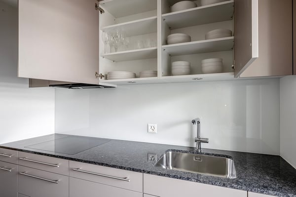 Luxus Altstetten, 1.5ZW mit Keller & W/T, nah Markt, über Blueground 13