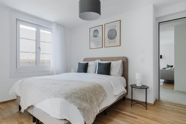 Neusanierte Horgen, nah SBB Horgen Oberdorf, by Blueground 12