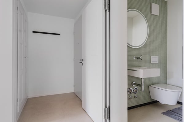 Neusanierte Horgen, nah SBB Horgen Oberdorf, by Blueground 15