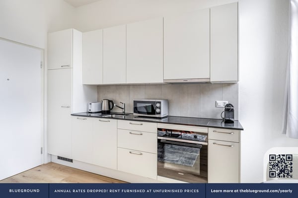 Blueground ID244, Seebach 7