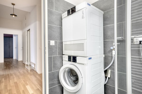 Hip Langstrasse 1.0 Zim.,Keller,W/T. 2 Min. zum Markt, über Blueground 12