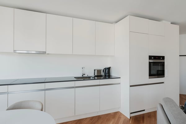 Luxus Wiedikon 1.5 ZW, Keller, W/T, 10 Min. z. Market, by Blueground 8