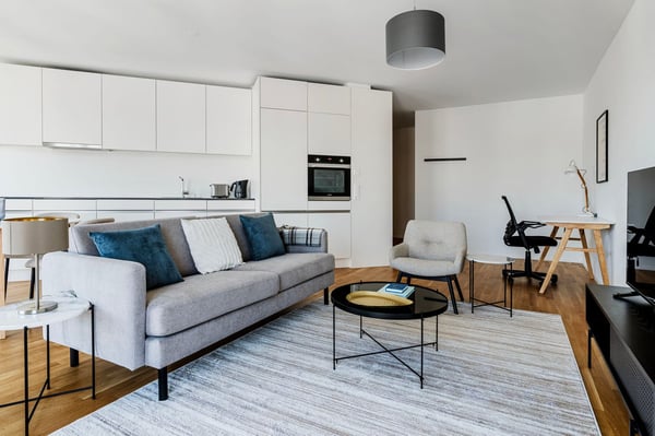 Luxus Wiedikon 1.5 ZW, Keller, W/T, 10 Min. z. Market, by Blueground 3