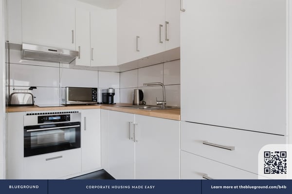 Blueground ID168, Enge 7