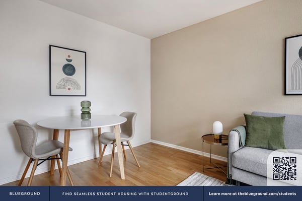 Luftige Wiedikon 1.5 ZW mit W/T. Nah zum Markt, by Blueground 5